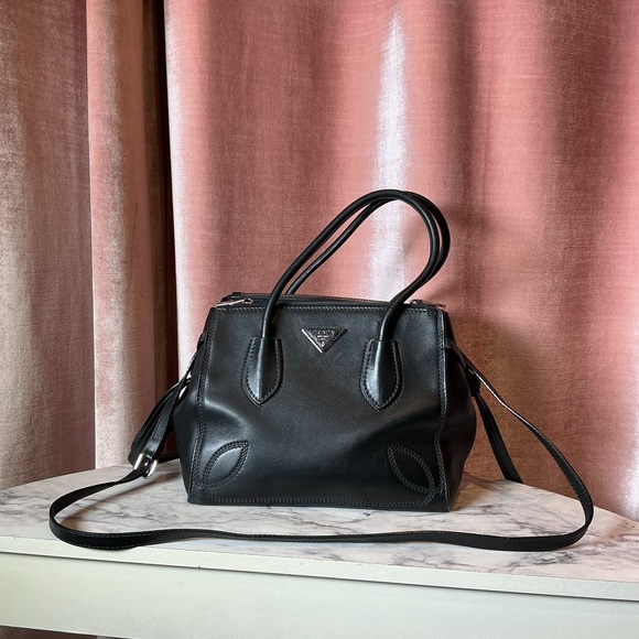 Vintage Y2K classic Black leather Authentic Prada tote crossbody bag - Picture 1 of 10